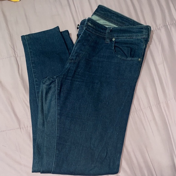 Women’s Armani Jeans - Picture 3 of 7